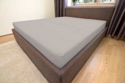 Трикотажная простыня с резинкой, 140x200 серый